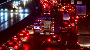 Hunderte Unfälle auf glatten Straßen in Süddeutschland - zwei Tote in Bayern