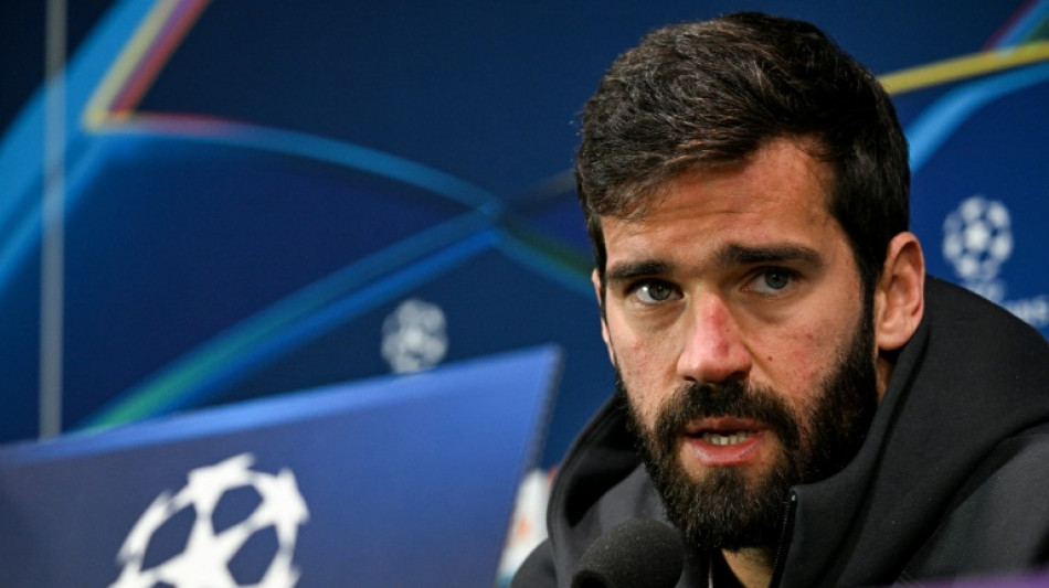 Alisson pede que jogadores sejam ouvidos sobre calendário